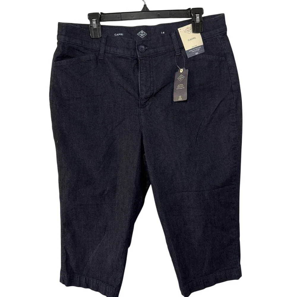 St Johns Bay Womens Mid Rise Capri Pants Dark‎ Wash Denim Size 14 New